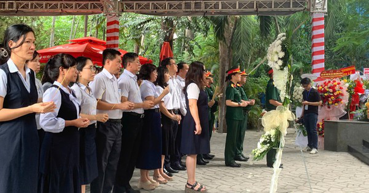 Tổ chức trang trọng lễ tiễn đưa 731 Anh hùng liệt sĩ quy tập tại Công viên Lê Thị Riêng về nơi an nghỉ