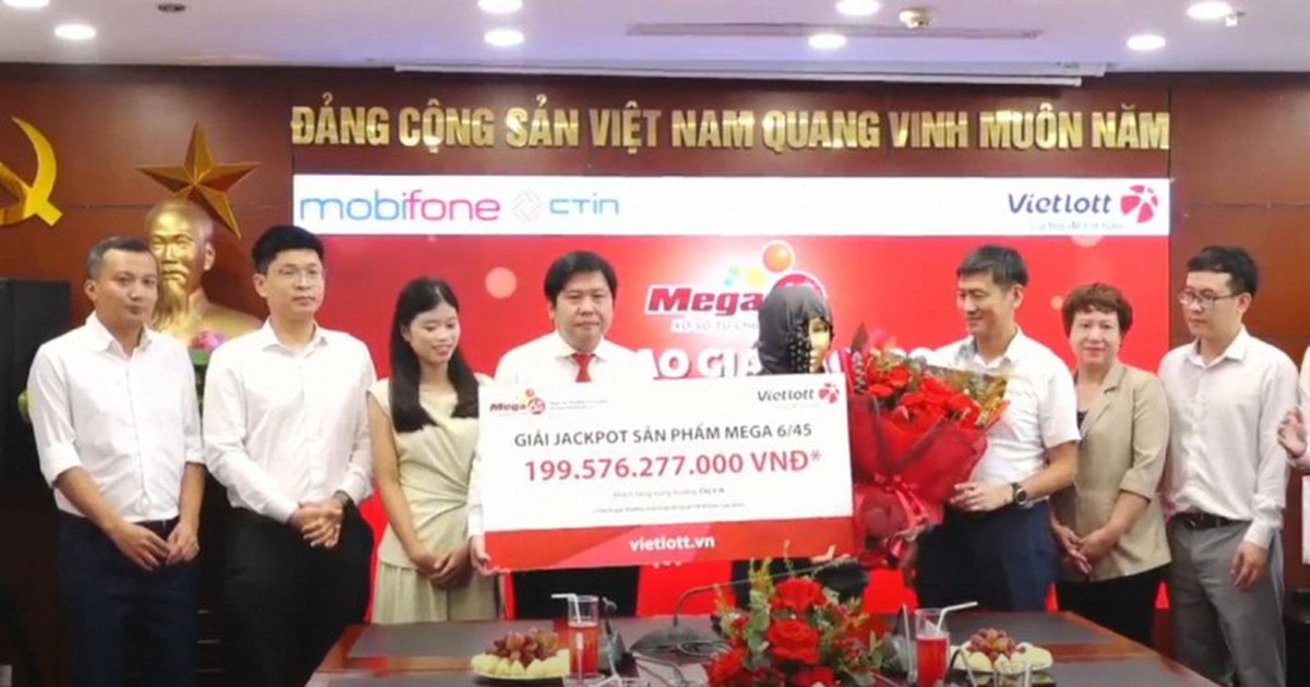 Mua vé số 20.000 đồng, người phụ nữ An Giang trúng gần 200 tỷ đồng, lập kỷ lục sau 10 năm
