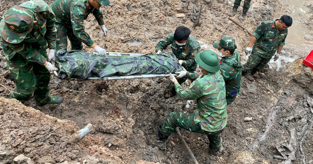 Tìm thấy thêm 33 hài cốt liệt sĩ tại Công viên Lê Thị Riêng sau 3 ngày