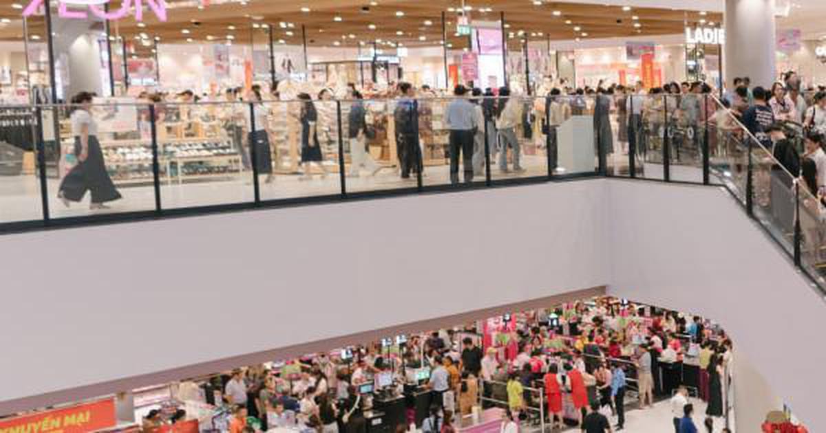 AEON MALL Thanh Hóa đón hơn 200.000 lượt khách sau 3 ngày mở cửa
