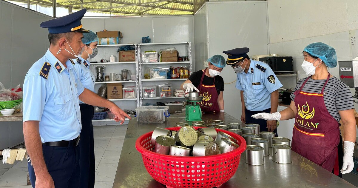 Vụ khâu nhục Lạng Sơn chỉ toàn xương, bì heo: Cơ sở sản xuất nói bị mạo danh