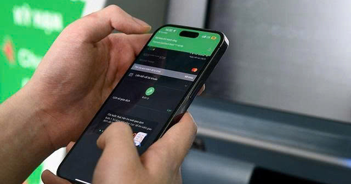 Chuyển nhầm 100 triệu đồng vào tài khoản người lạ có lấy lại được không?