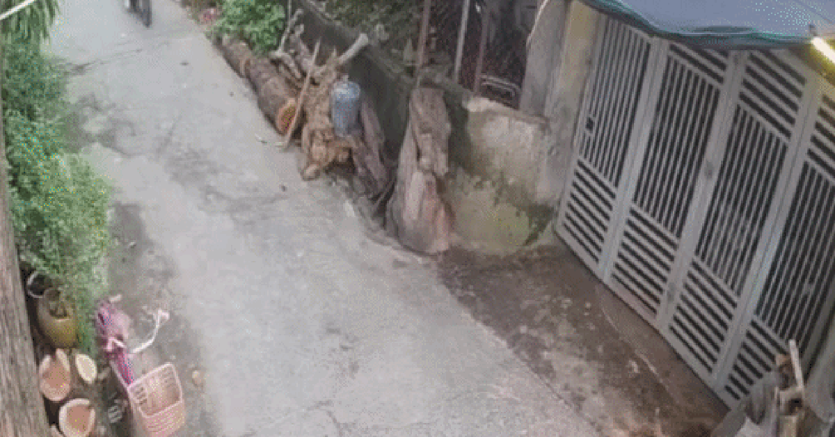 Em dâu ốm 10 ngày, 9 ngày camera ở cổng ghi lại cảnh chị chồng đến làm một việc