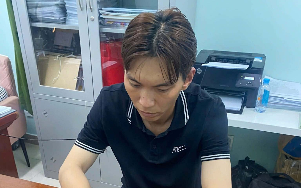 Cô gái trình báo mất đồng hồ Rolex hơn 270 triệu tại căn hộ chung cư, một nam thanh niên nhanh chóng bị mời làm việc