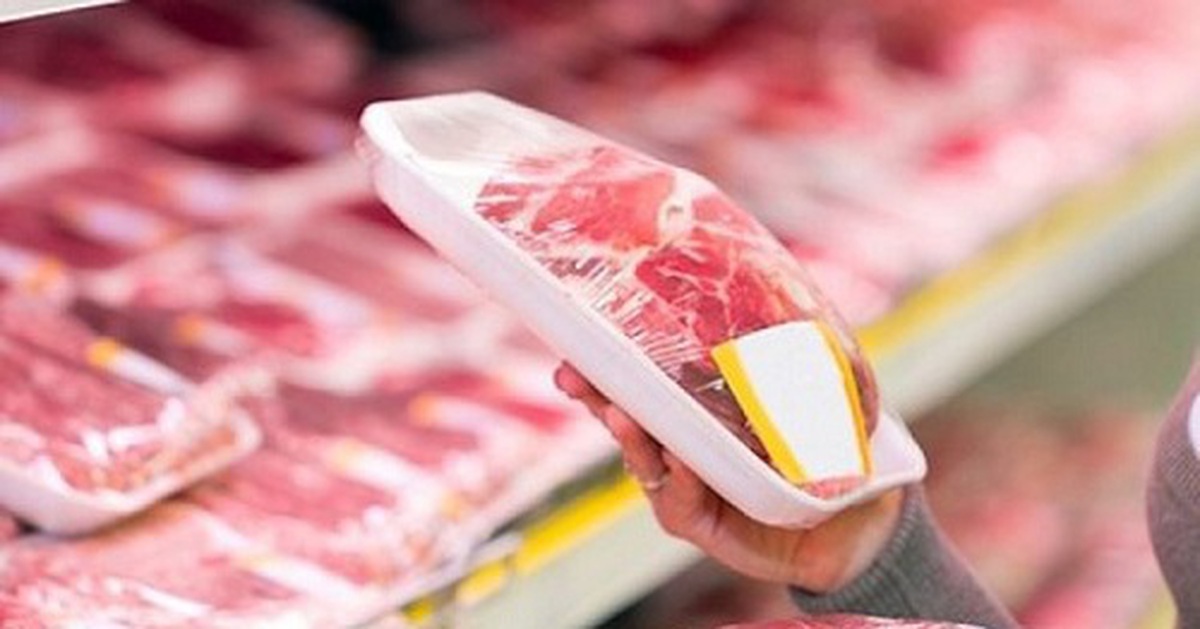 Thịt đóng khay: Siêu thị có tiêu chuẩn chọn lựa khắt khe