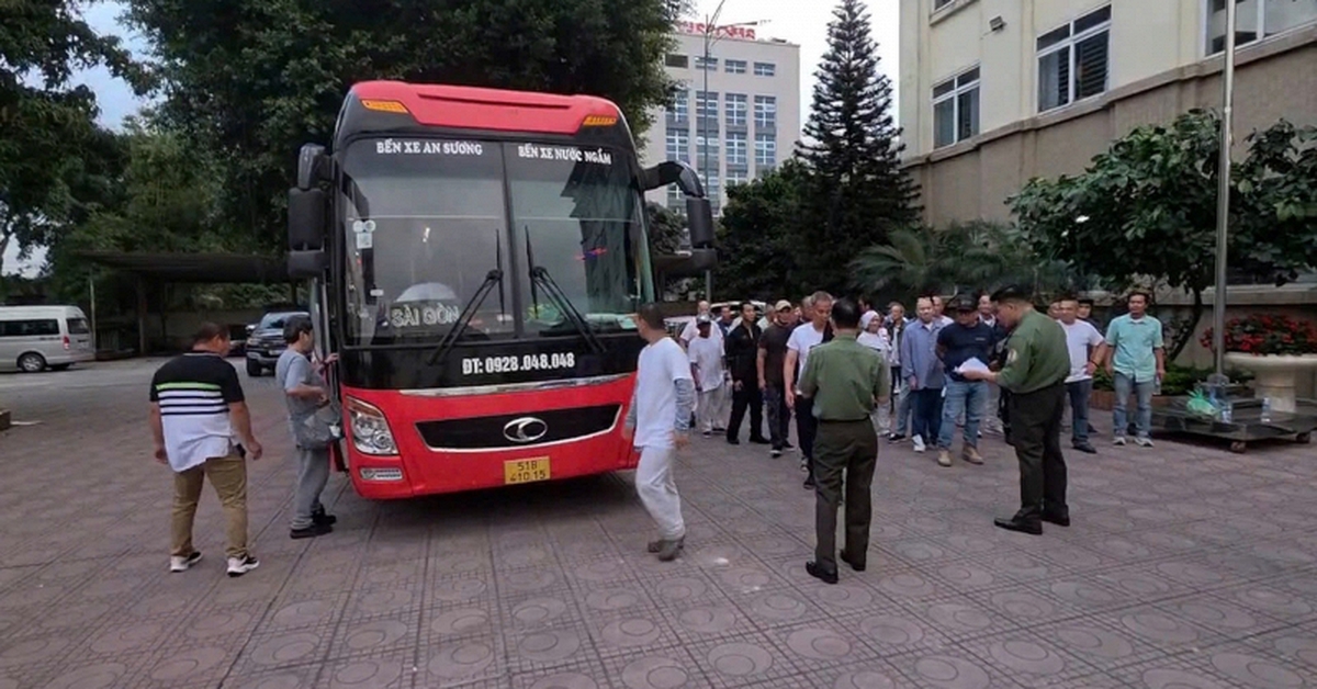 TP.HCM tiếp nhận 34 công dân bị Hoa Kỳ trục xuất