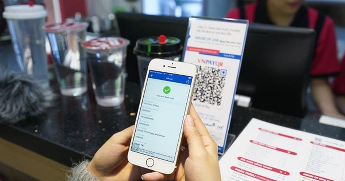 Khách chuyển khoản nhầm 8 triệu đồng vào tài khoản của hộ kinh doanh, xử lý thế nào để không bị tính thuế? Cán bộ Thuế Hà Nội trả lời