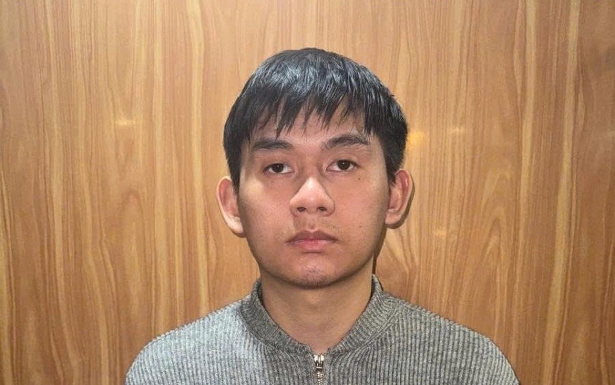 Phát hiện 14 lần giao dịch với tổng số tiền hơn 16 triệu đồng trong một ngày, Công an khởi tố thanh niên SN 2006 ở Hà Nội