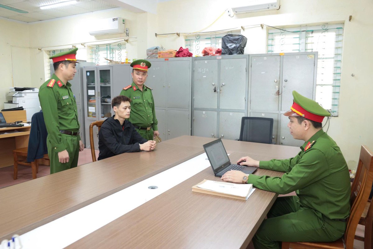 Khống chế, bắt giữ Nguyễn Ngọc Tiệp SN 2000