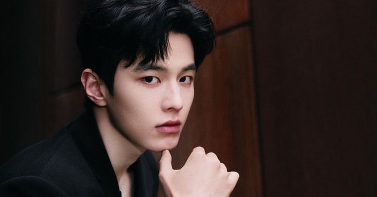 Gallery - Lộ diện top 10 nam thần 95 phim Trung diễn tệ nhất Cbiz