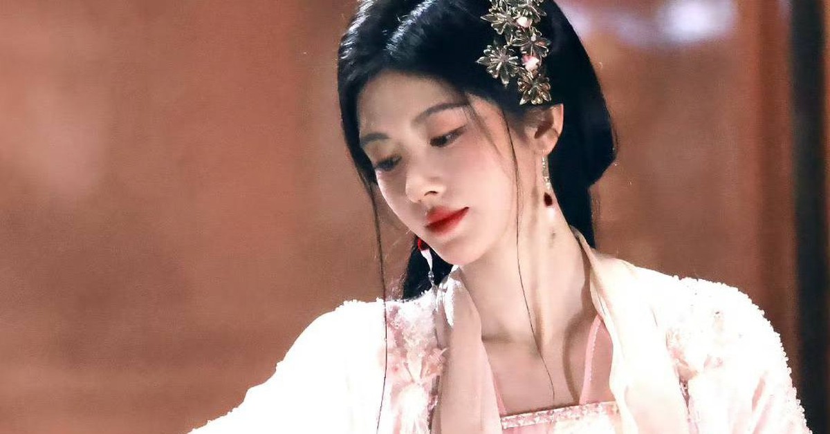 Gallery - Mỹ nhân đóng 1 phim nhận cát-xê 62 tỷ: Chỉ cao 1m45 vẫn đắt show