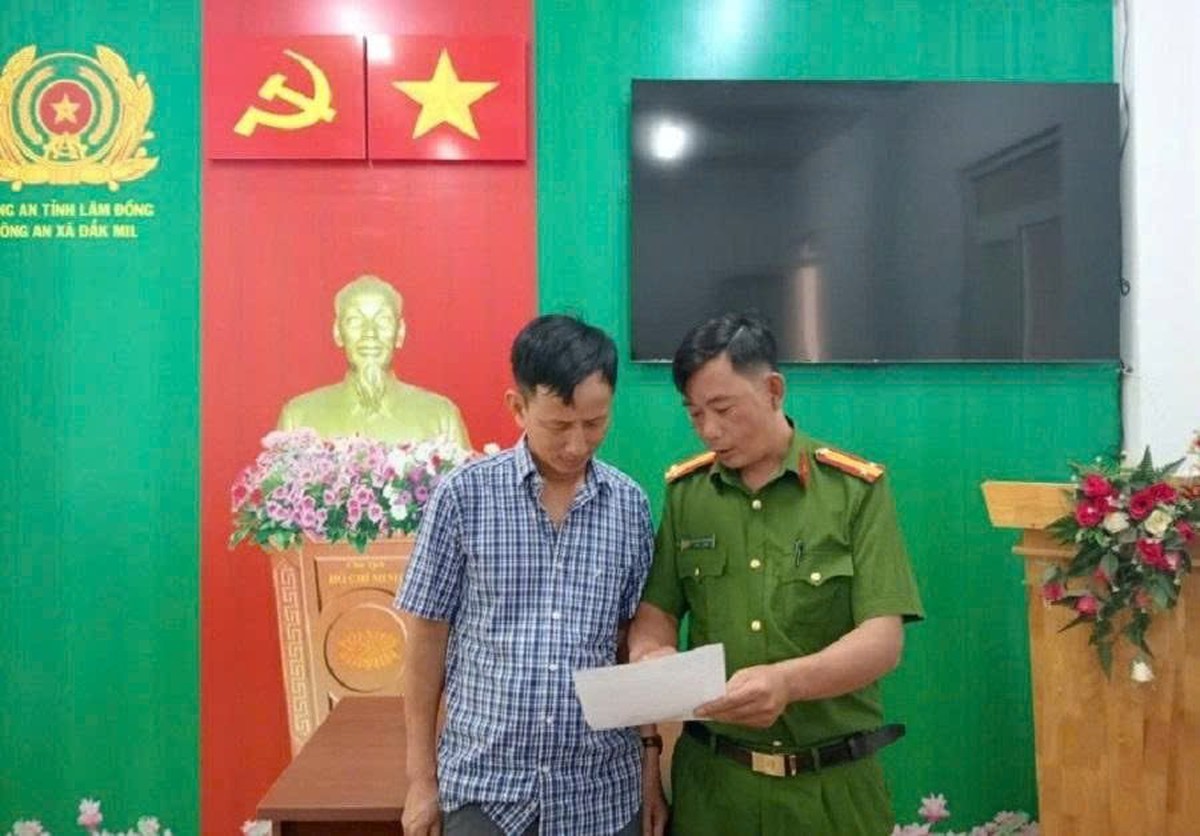 Tài khoản ACB phát sinh giao dịch 14.159.588 đồng, Công an mời người đàn ông SN 1974 lên làm việc