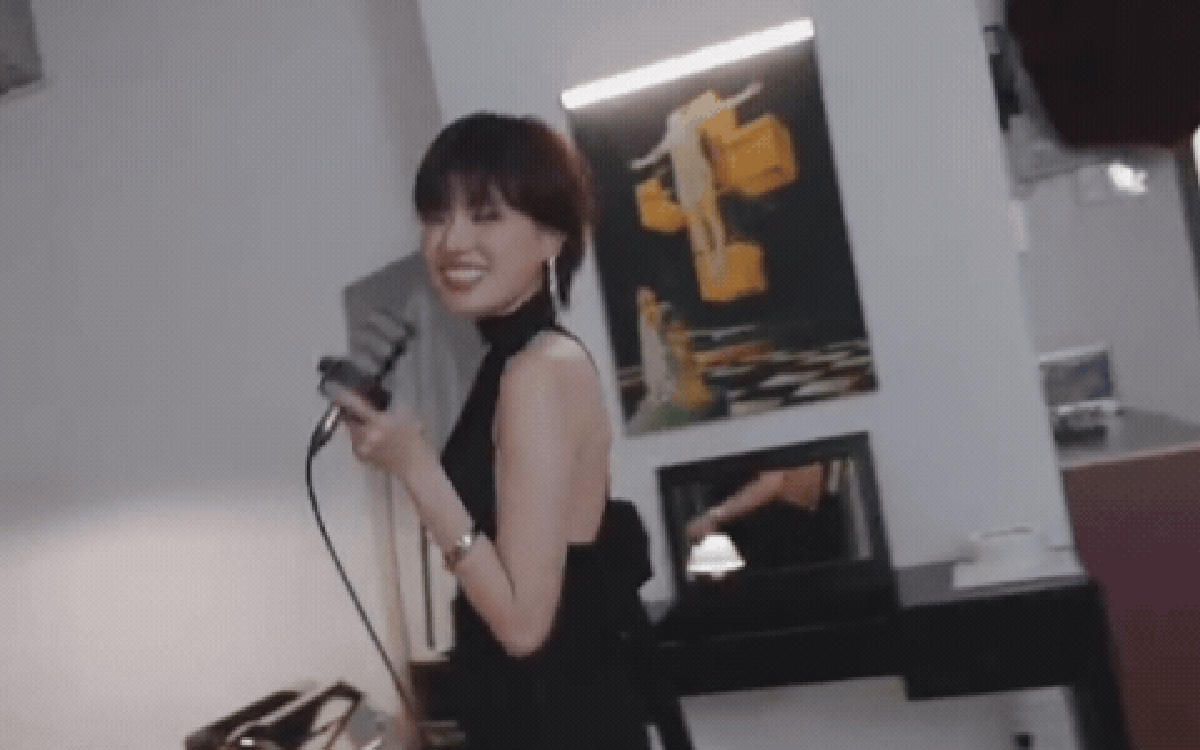 Ca khúc Việt đầu tiên đạt 50 triệu stream Spotify, 'gây sốt' toàn cầu