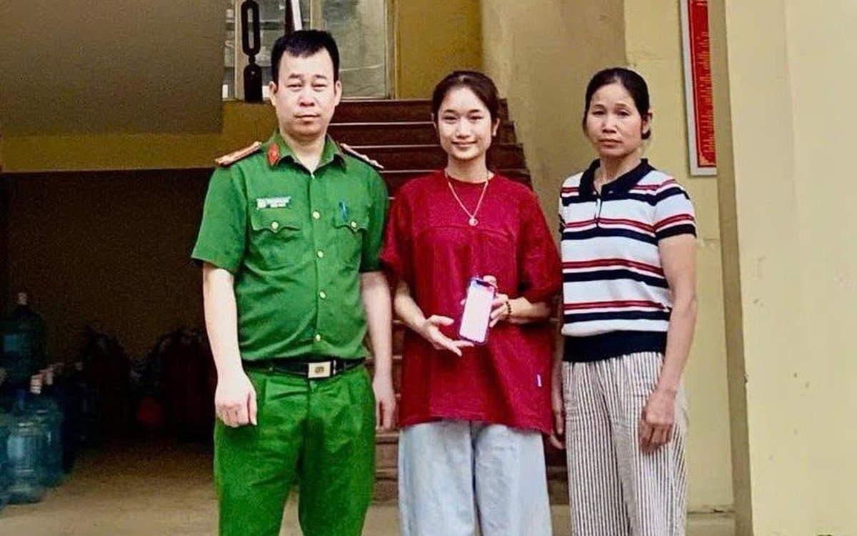 Tài khoản ngân hàng tự cộng thêm 71 triệu đồng, cô gái sinh năm 2007 phải đến công an trình báo