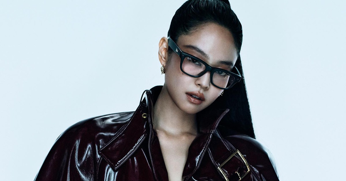 Mỹ nhân" showbiz gây sốt: 10 năm được giới trẻ "phát cuồng"