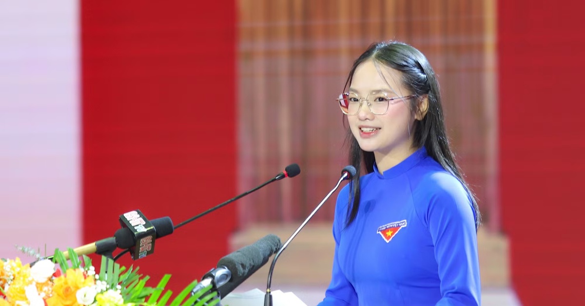 Thành tích học tập đáng nể của nữ sinh Hà Tĩnh có bài phát biểu "gây sốt
