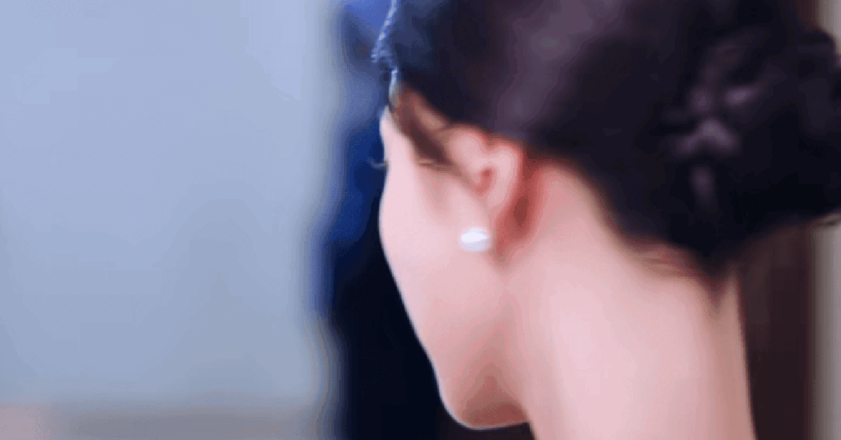 Thà chịu ngàn đắng cay còn hơn nhìn mỹ nhân này khóc: Đôi mắt chứa cả trời bất hạnh, vẻ đẹp bi thương là thế đấy