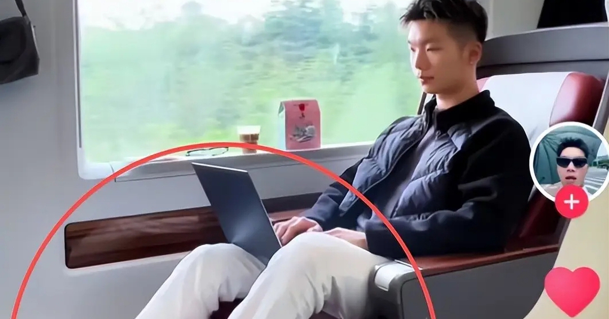 Bức ảnh này có gì mà bị mỉa mai: Người nghèo khoe giàu sang thật cay đắng?