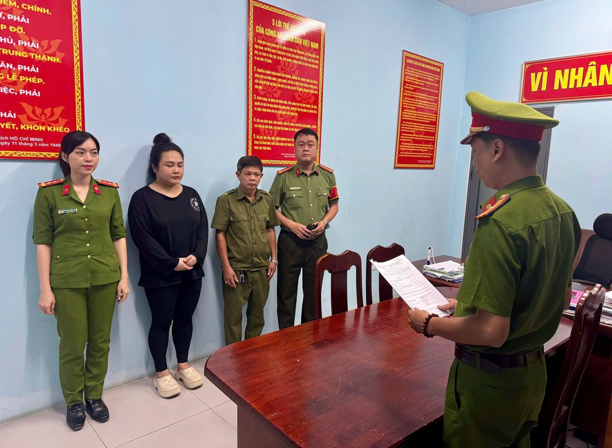 Người từng chuyển tiền tài khoản Vietcombank 1058472568 khẩn trương đến công an trình báo