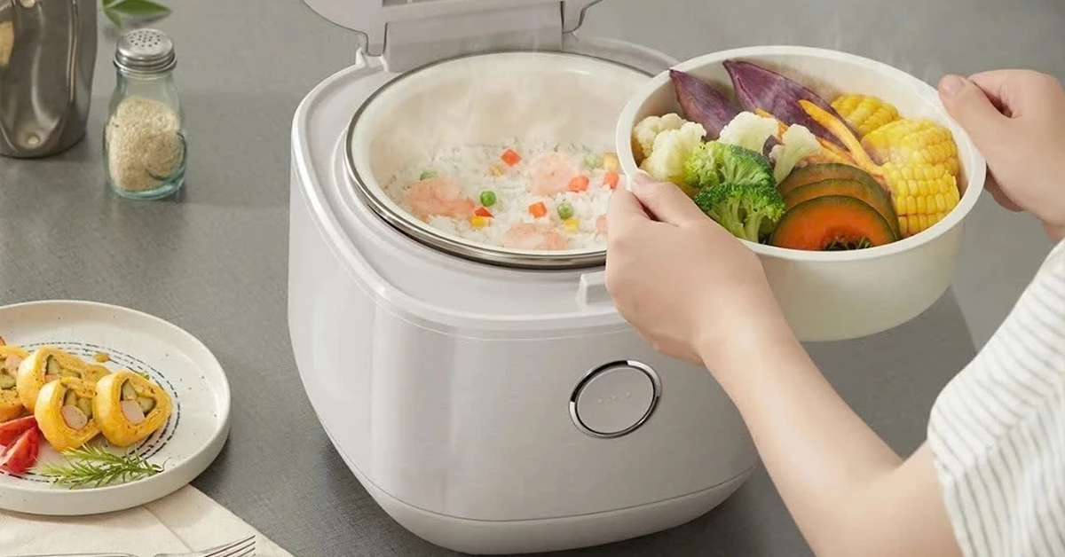 Sale ngày đôi 4/4 vẫn còn: Máy hút bụi Xiaomi, bếp điện Elmich và nhiều món khác đang giảm đến nửa giá