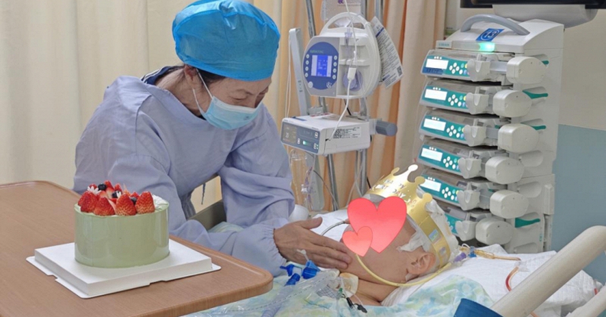 Cô gái 23 tuổi tử vong, nghi do tủ lạnh gây đau đầu kéo dài