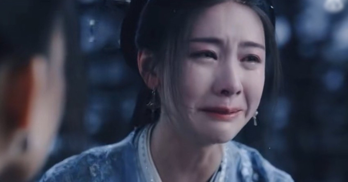 Nhìn mỹ nhân này khóc còn buồn cười hơn xem 100 bộ phim hài, méo mó mặt mày không có nổi 1 giọt nước mắt