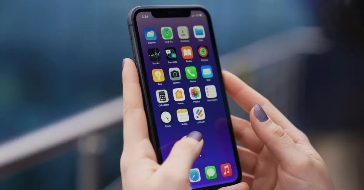 Cẩm nang 'sống sót' cho smartphone mùa nắng nóng: 1 hành động đơn giản giúp tăng tốc độ xử lý tức thì
