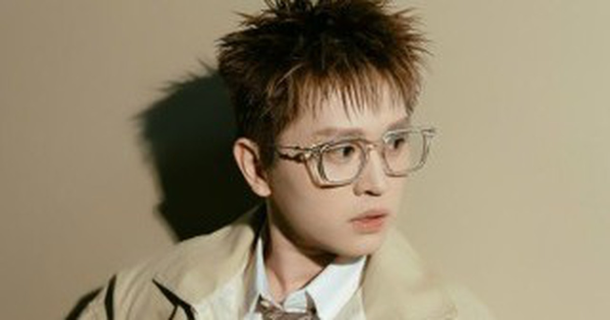 B Ray lại bị tố