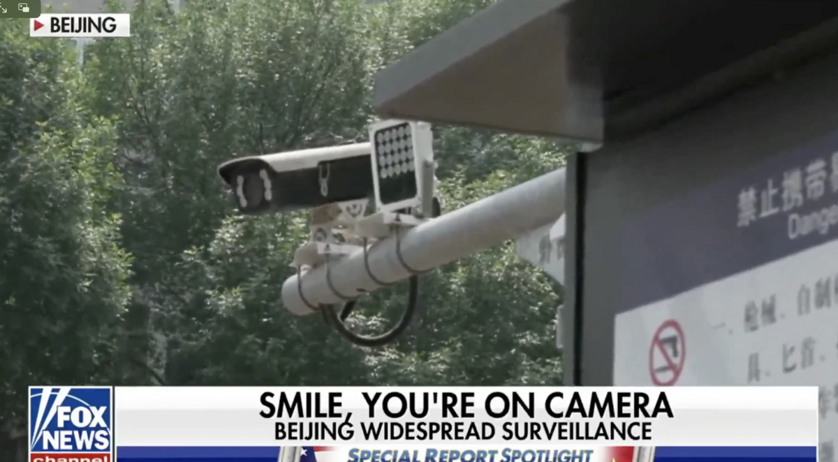 Đoàn phóng viên Mỹ dính phạt nguội ở Trung Quốc, "choáng ngợp vì 1.500 camera