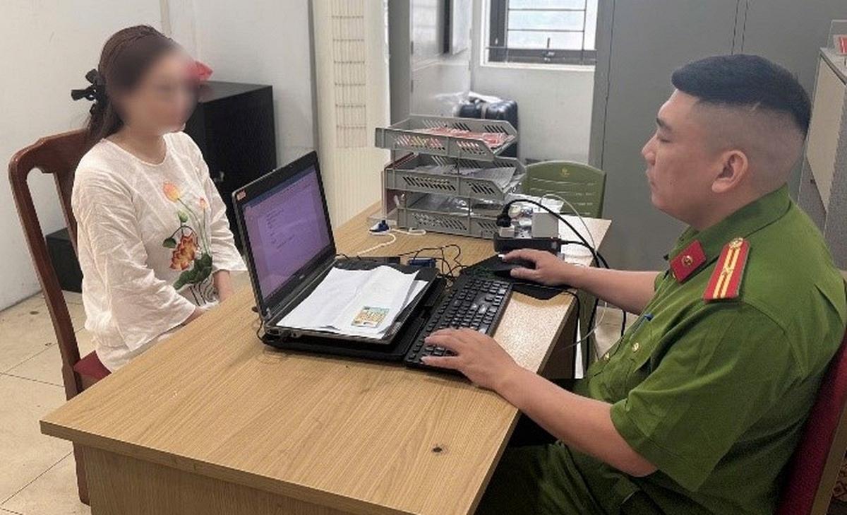 Vụ người phụ nữ chửi bới, tát tài xế ô tô: Công an lập hồ sơ xử lý