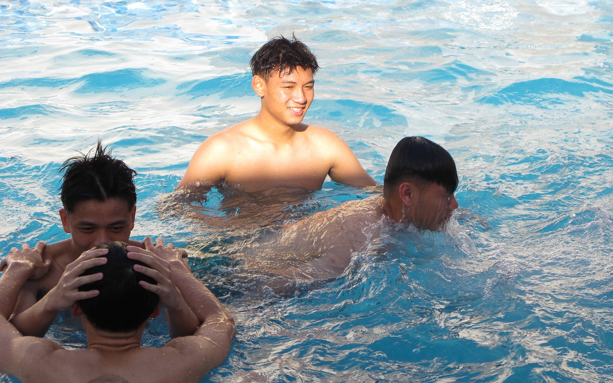 Khoảnh khắc đáng yêu của U17 Việt Nam