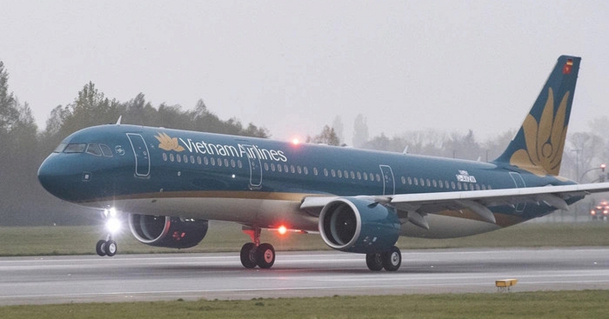 Thông báo quan trọng từ Vietnam Airlines: Hành khách tại Nội Bài và Tân Sơn Nhất chú ý