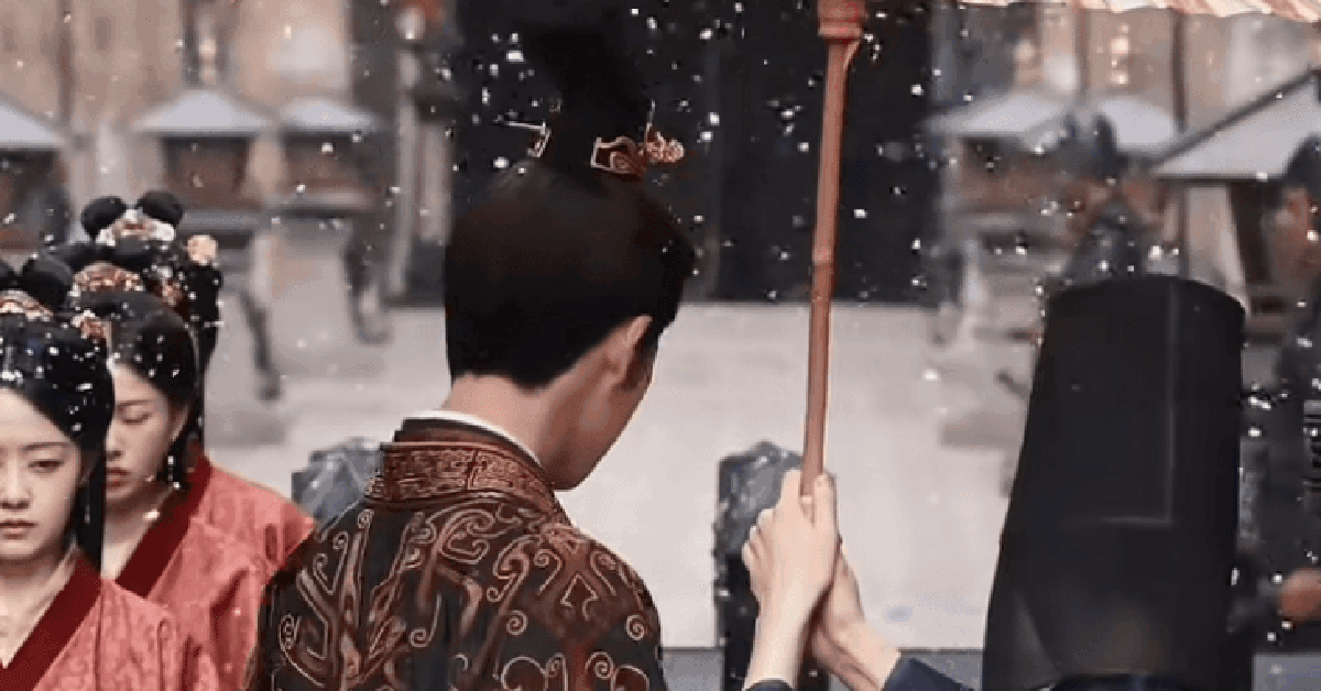 Ngỡ ngàng vì phim Trung Quốc có thẩm mỹ "nghệ cả củ": Nhìn poster mà tưởng lạc vào giấc mộng ngàn năm