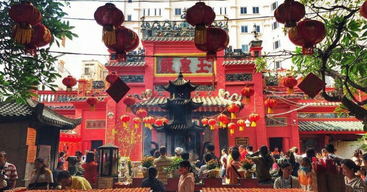 Ngôi chùa cổ duy nhất ở Việt Nam lưu giữ dàn tượng giấy bồi trăm tuổi, là di sản kiến trúc nghệ thuật quốc gia
