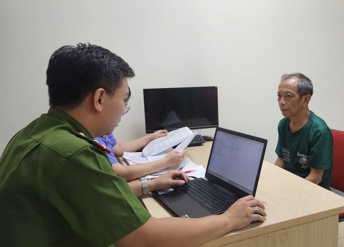 Ra lệnh tạm giữ hình sự "thần y" Nguyễn Tiến Nam
