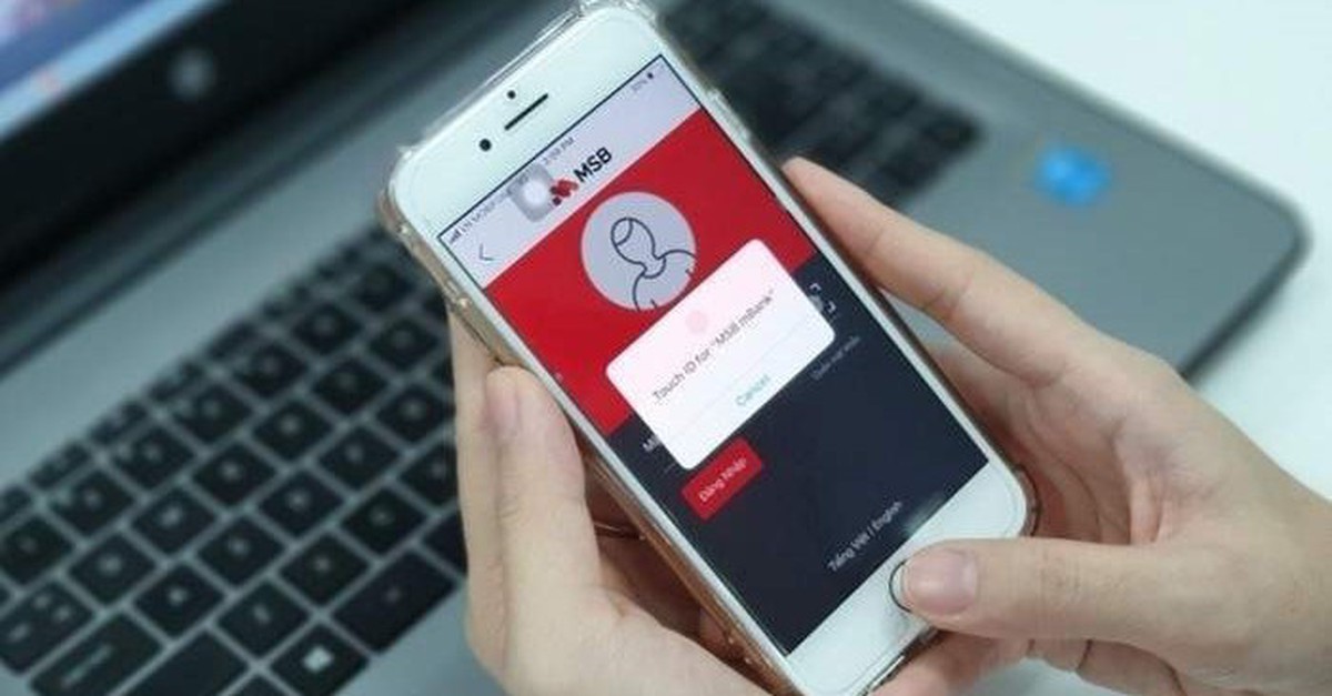 Ngân hàng A yêu cầu khách hàng tải lại app, xác thực CCCD từ 1/6