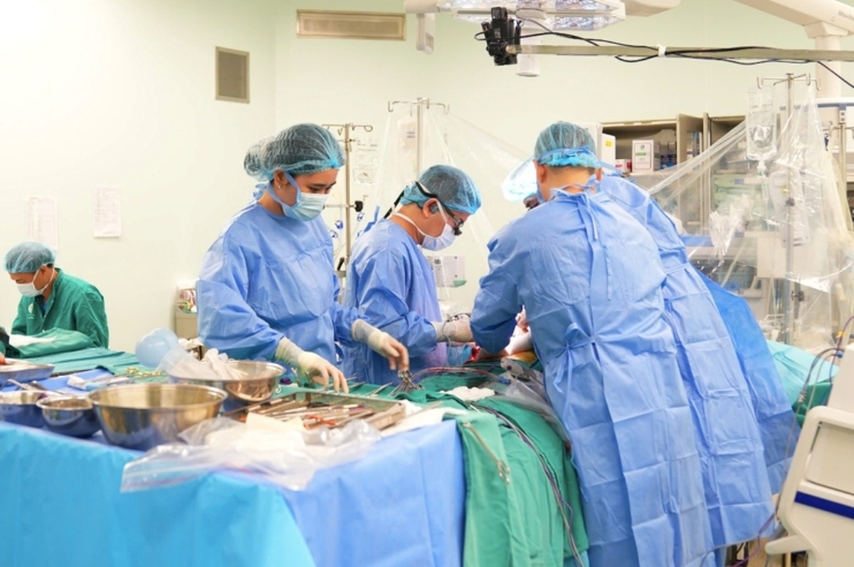 Nữ bệnh nhân chết não hiến đa tạng, hồi sinh kỳ diệu 3 cuộc đời