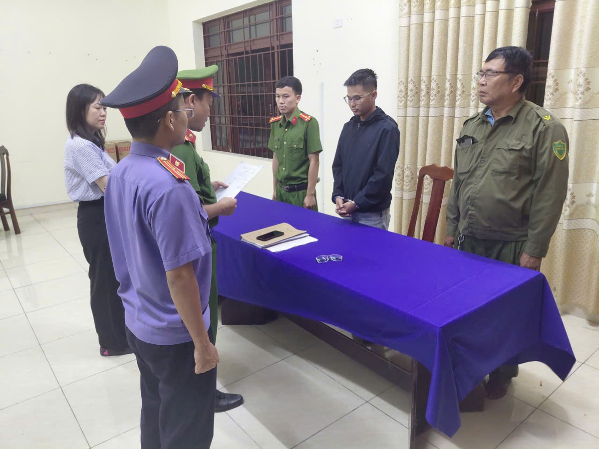 Khởi tố, bắt tạm giam tài xế trong vụ cháy ô tô tại cây xăng khiến 2 thiếu niên tử vong