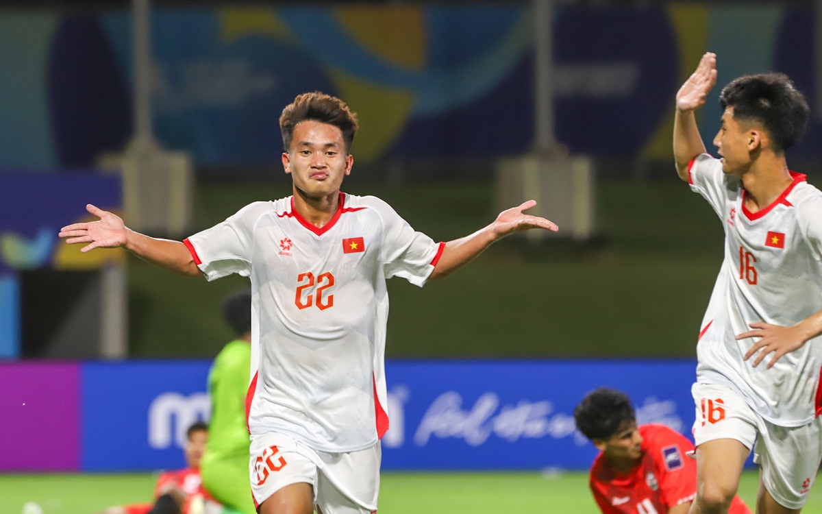 CĐM Đông Nam Á xôn xao về chiến thắng của U17 Việt Nam ở châu Á: Cứ đá thế này sẽ đi World Cup thôi!