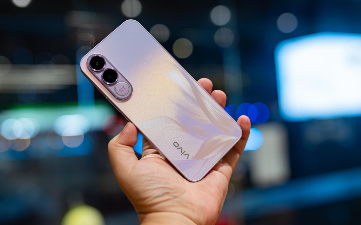 Giải mã sức hút của vivo V70 FE: Flagship nhiếp ảnh thời thượng