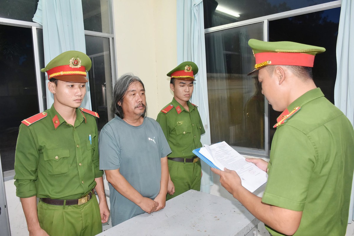 Vụ đốt công ty làm cha ruột và 1 người phụ nữ tử vong: Bắt Trần Ngọc Lynh 53 tuổi
