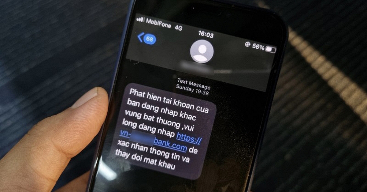 Cảnh báo: Xóa ngay những tin nhắn lạ để tránh mất trắng tiền trong tài khoản