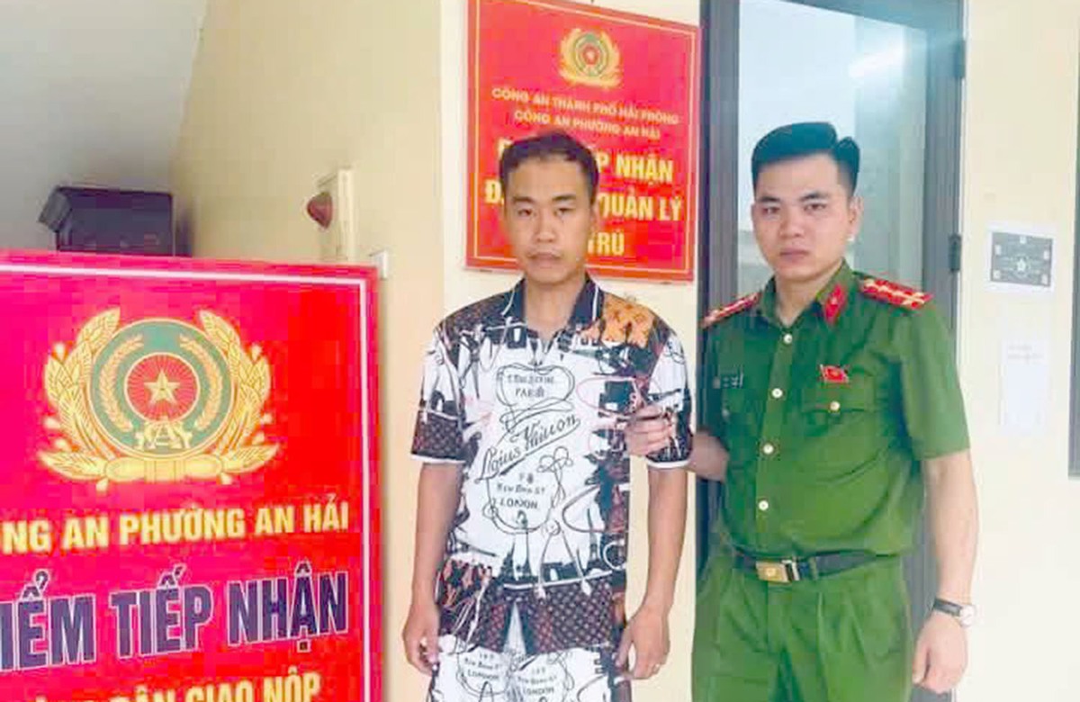 Tạm giữ hình sự kẻ biến thái sàm sỡ cô gái giữa đường ở Hải Phòng