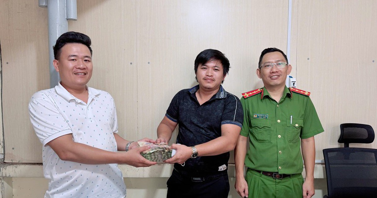 Tài khoản nam thanh niên SN 1999 phát sinh giao dịch 260 triệu đồng: Công an mời chủ hộ kinh doanh ở Hà Nội lên làm việc