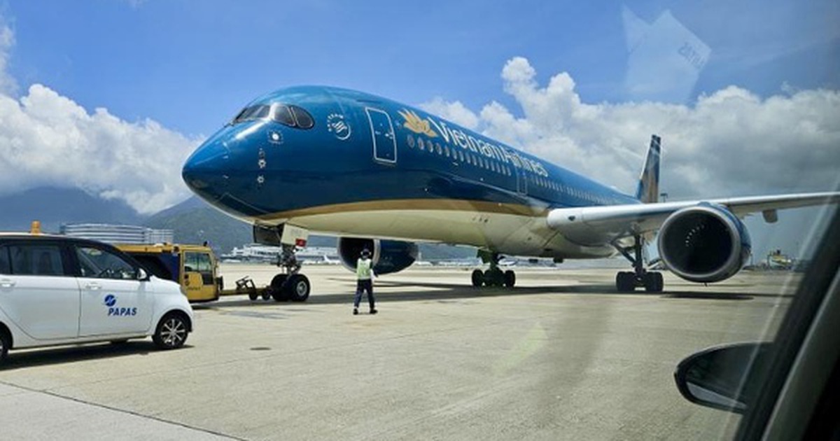 Máy bay Vietnam Airlines chuyển hướng hạ cánh khẩn cấp tại Hồng Kông