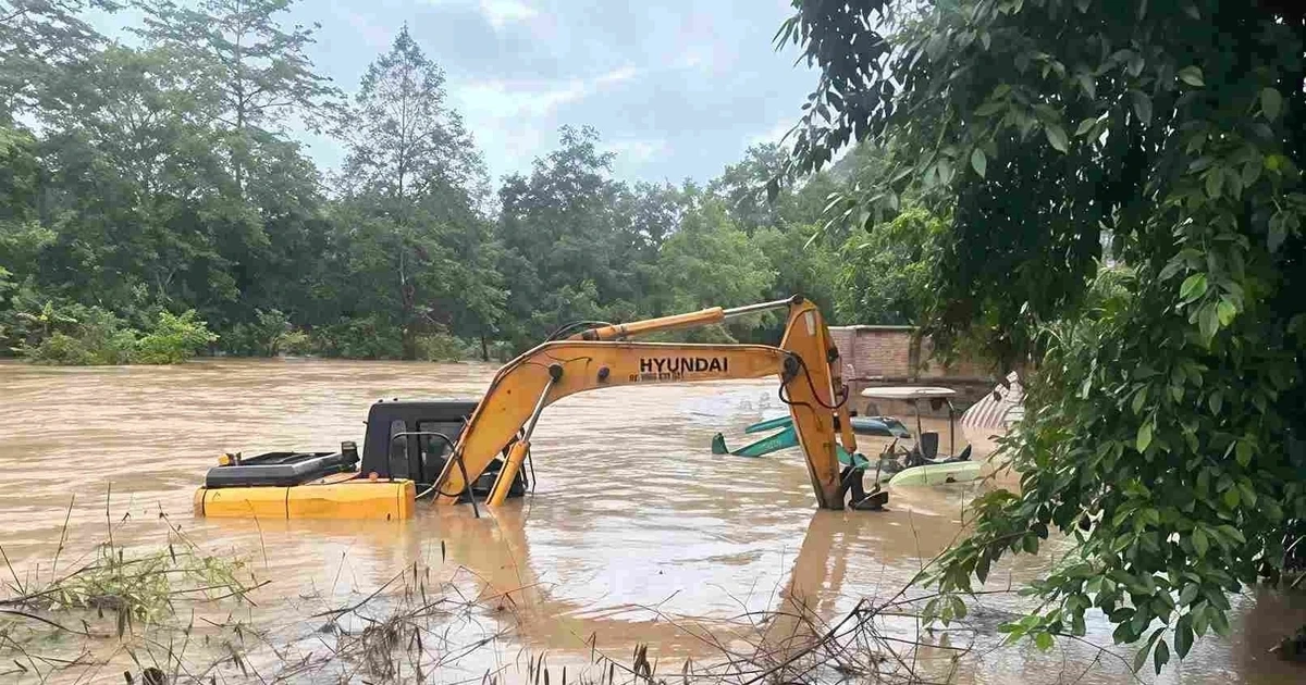 Nước lũ tiếp tục dâng, Cao Bằng lên phương án di dời dân