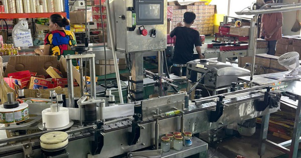 Hé lộ công thức pha chế nước yến, tổ yến gây sốc