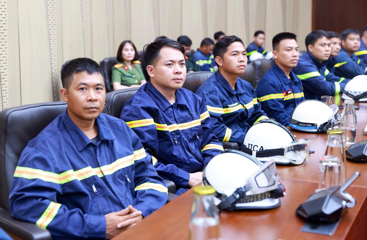 Bộ Công an cử lực lượng sang Venezuela cứu nạn sau trận động đất kinh hoàng