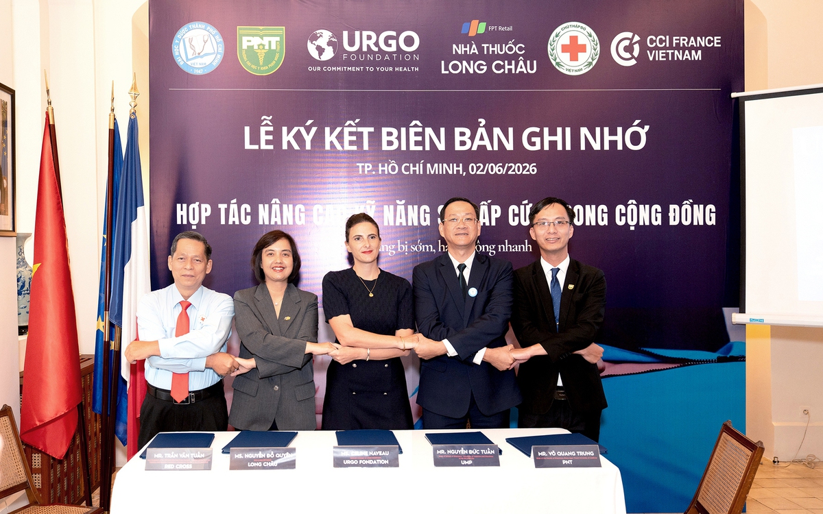 Long Châu xây dựng mạng lưới hỗ trợ ứng phó khẩn cấp, hơn 22.000 dược sĩ sẽ trở thành tình nguyện viên sơ cấp cứu