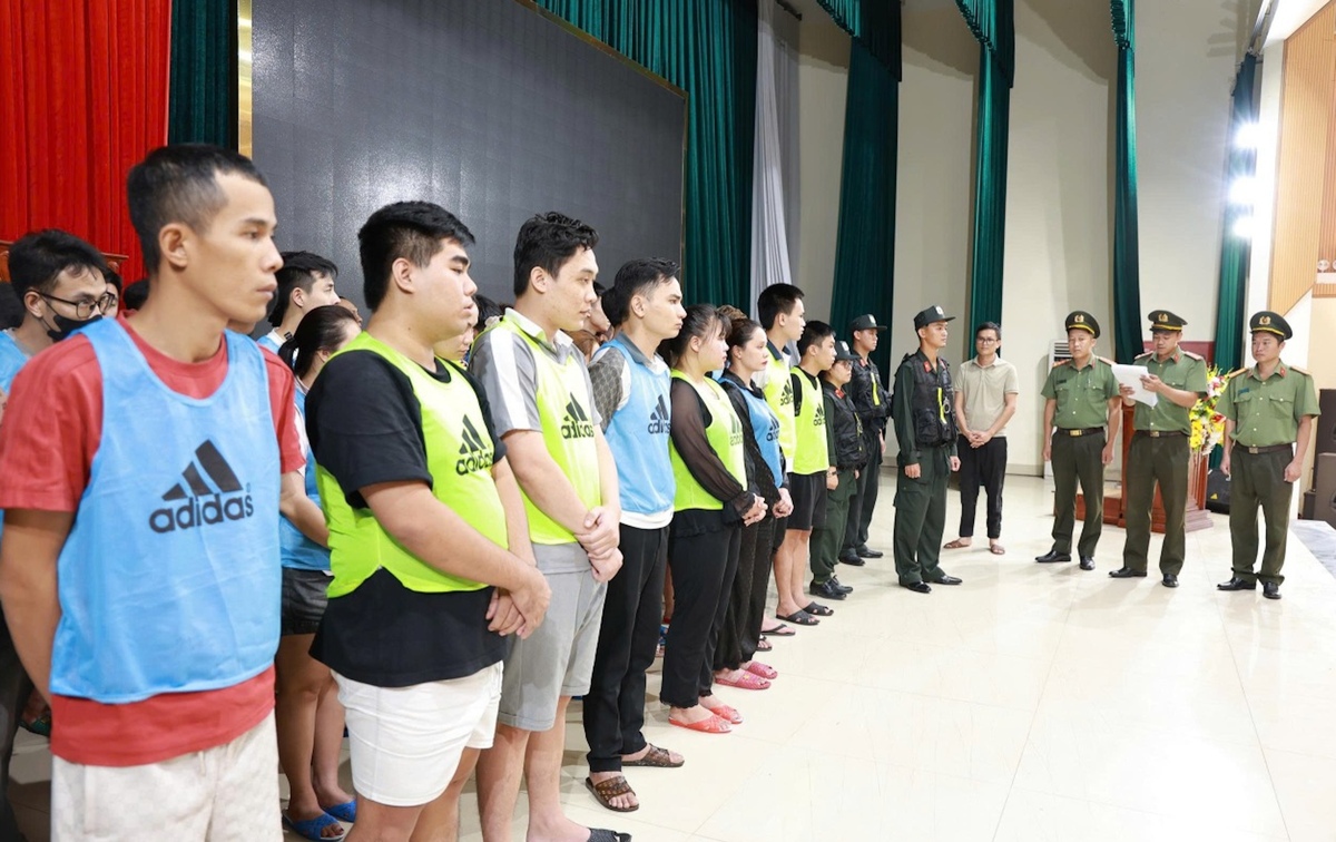 Hé lộ thủ đoạn vận hành đường dây đánh bạc 4.000 tỷ đồng do người Trung Quốc cầm đầu